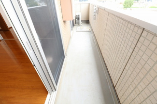 【バルコニー】 | ラ・ペジブルB