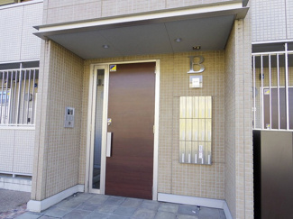 【エントランス】 | ラ・ペジブルB