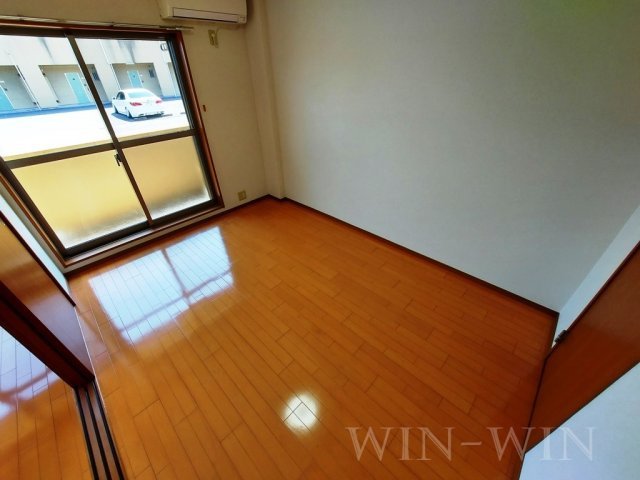 ブロードタウン神野 Ⅱ A棟の寝室