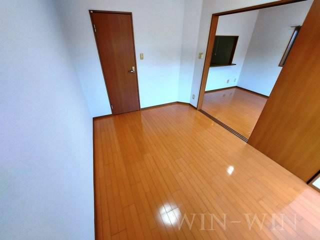 ブロードタウン神野 Ⅱ A棟の寝室