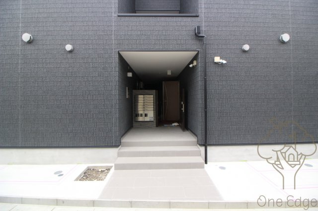 イリスコート神崎川のエントランス