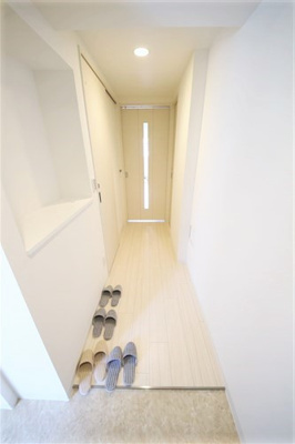 【玄関】 | ファーストフィオーレ新大阪グランデ