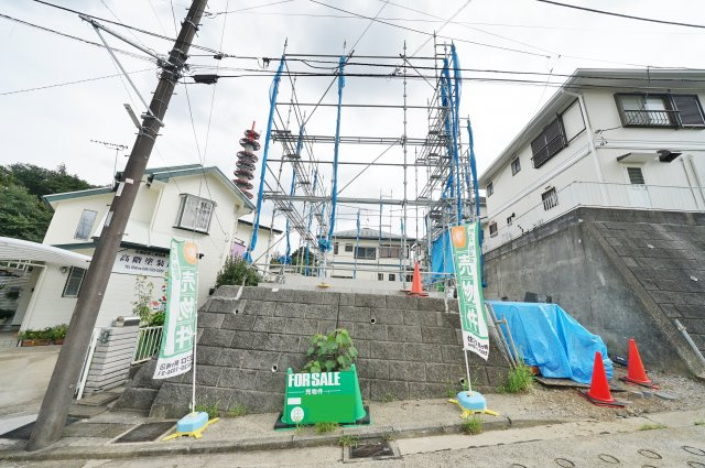【横浜市保土ケ谷区仏向町1417-16新築戸建て】（仏向小学校・橘中学校）の外観|敷地はゆったり約54坪！