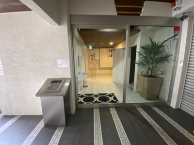 【ロビー】 | フローレス緑地公園