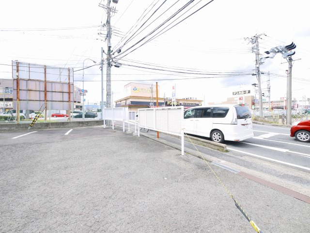 八条5丁目店舗の周辺