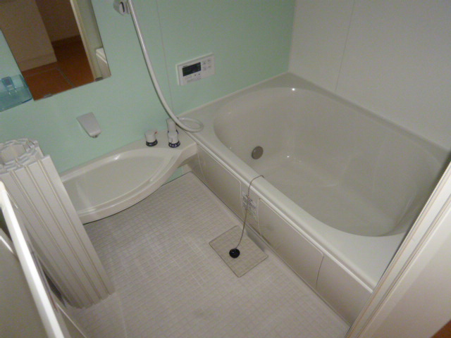 アステールCの浴室