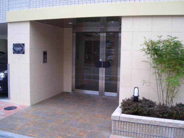 【エントランス】 | グランデ福島