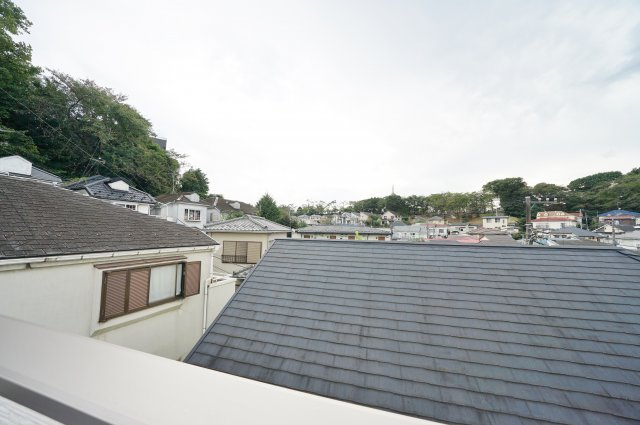 【横浜市神奈川区白幡西町19-10】★仲介手数料無料★（浦島小学校・浦島丘中学校）の展望|JR京浜東北線「東神奈川」駅までは徒歩約14分です。