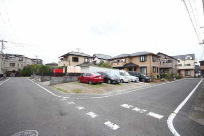 【前面道路含む現地写真】 | 中央３丁目土地