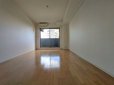 【内装】 | グレンパーク兵庫駅前 | 明るい室内です