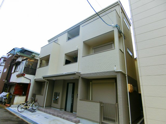 グランメゾン南余部の外観