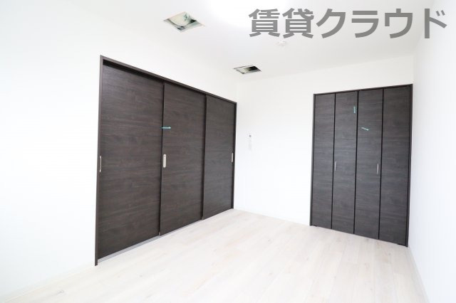 ジーメゾン千葉ウエストの寝室|開放的な寝室です