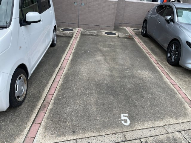 Comodo Motoyamaの駐車場|Comodo Motoyama