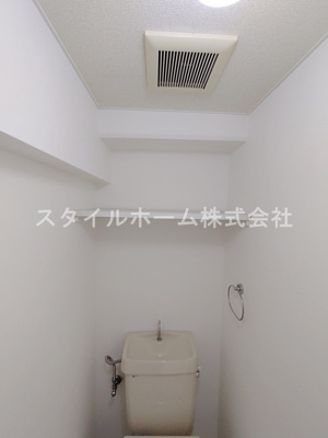 【トイレ】 | フィオーレ・アダチ