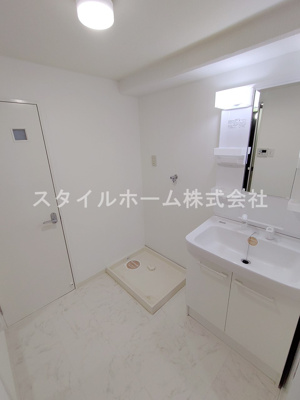 【洗面所】 | フィオーレ・アダチ