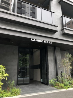 【エントランス】 | ゆとりのあるエントランスです