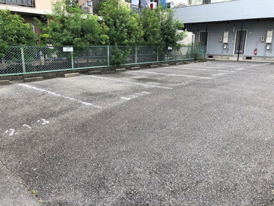【駐車場】 | メゾンプレステージＡ