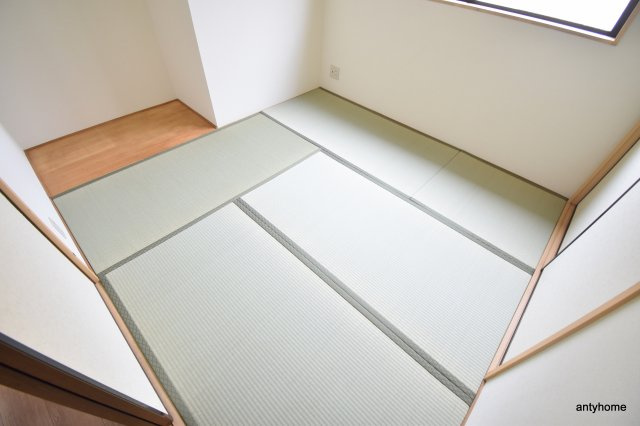 MRM北梅田　仲介手数料無料の和室