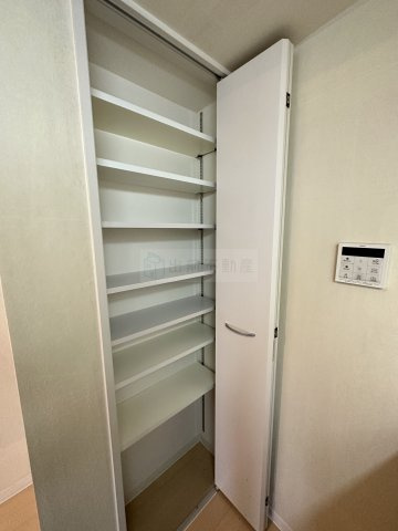 アールコート早稲田の収納