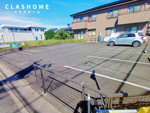 Quatre　Saisons　　　刈谷市の賃貸はクラスホーム刈谷店の駐車場