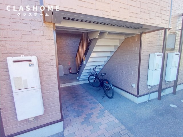 Quatre　Saisons　　　刈谷市の賃貸はクラスホーム刈谷店のエントランス