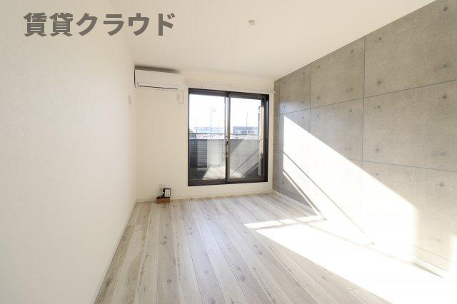 ヒルズナインの居間・リビング|こちらのリビングで趣味の時間をお楽しみください