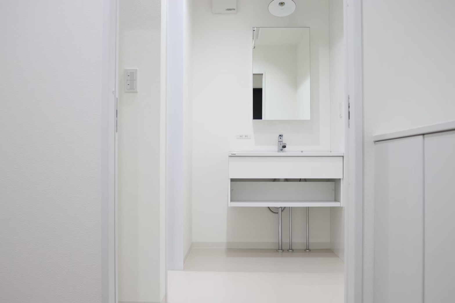 新居浜市若水町2丁目土地建物【1,980】30.41坪　36.26坪