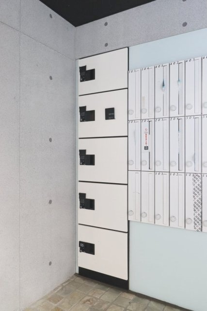 LAPiS本郷のその他共用部分|宅配ボックス