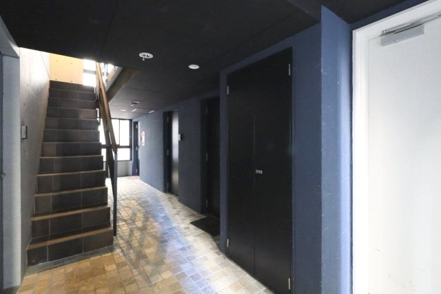 LAPiS本郷のその他共用部分|エントランス