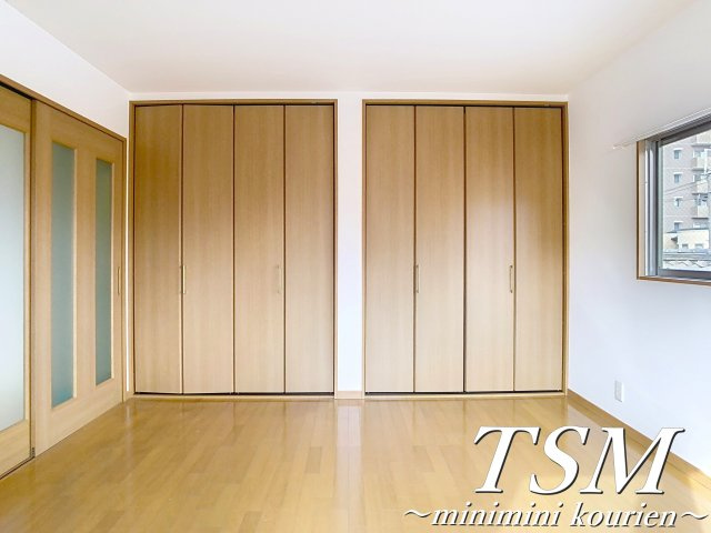 ファミーユの洋室