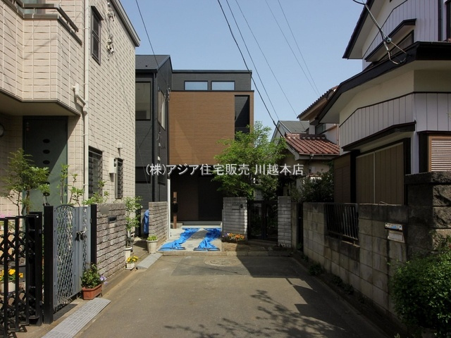 川越市砂　新築戸建の前面道路含む現地写真|南側4.0ｍ公道