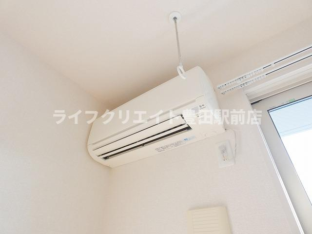 ドエル79の設備
