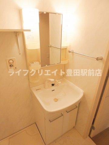 ドエル79の洗面所