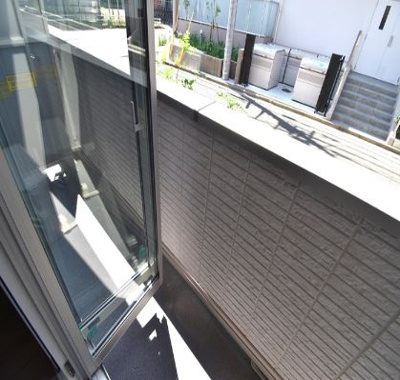 【バルコニー】 | ルチェ・ソラーレ