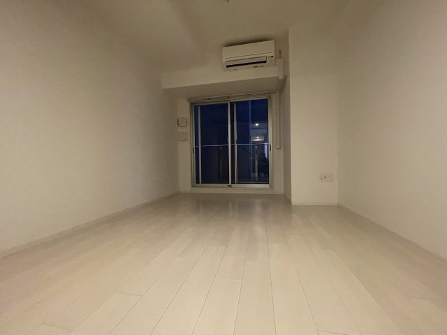 ファーストステージ梅田WESTの居間・リビング