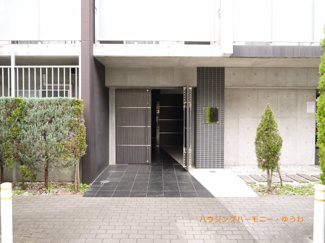 【エントランス】