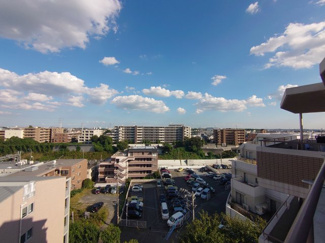 【展望】 | 高台にあるこの物件は7階建てより高い眺望です。