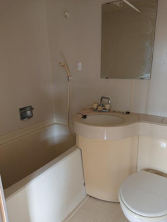 【浴室】 | 《利回り17％！》伊東市岡一棟アパート