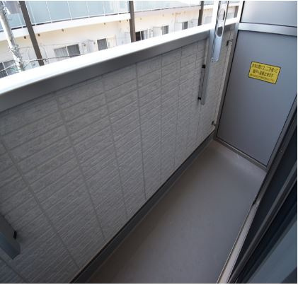 【バルコニー】 | ルチェ・ソラーレ