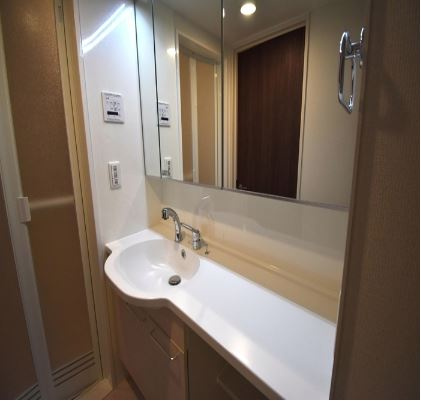 【独立洗面台】 | ルチェ・ソラーレ