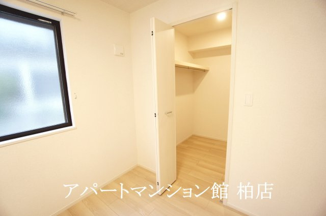 フィオーレの収納|同施工会社、同型タイプです
