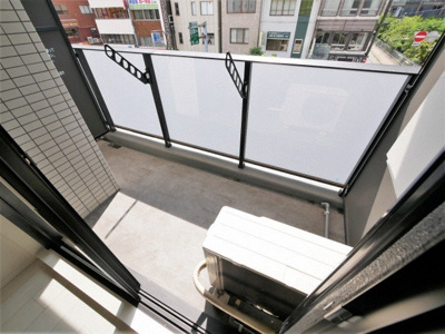 【バルコニー】 | ルーエ天満橋