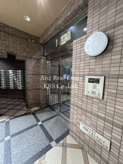 【エントランス】 | オートロックのエントランス部分！