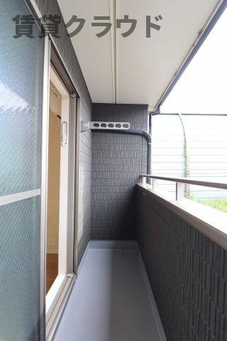 ナリトモ蘇我Aのバルコニー|バルコニー付きのしっかり光が取り込める洋室です！