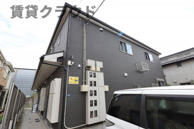 ナリトモ蘇我Aの外観|落ち着いた色合いの外観♪