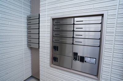 【その他共用部分】 | サンフェリーチェ【SHM】 | 宅配BOXがあるので荷物の受け取りもスムーズに♪再配達の手間がかからないのが魅力♪