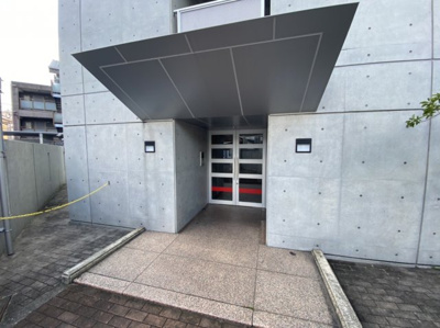 【エントランス】 | スクエア