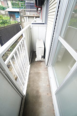 【バルコニー】 | レピュート高岡B