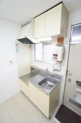 【キッチン】 | レピュート高岡B | ※同物件・同タイプの写真です。