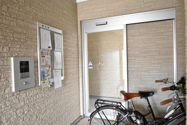 KYOTO　HOUSE桂川のエントランス